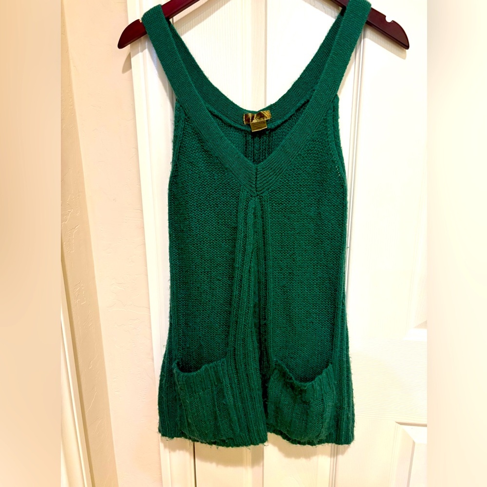 Green Knit Sleeveless Top